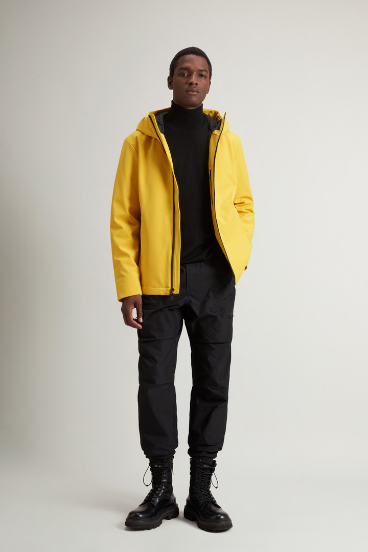 Veste Pacific en Tech Softshell Jaune photo 2 | Woolrich