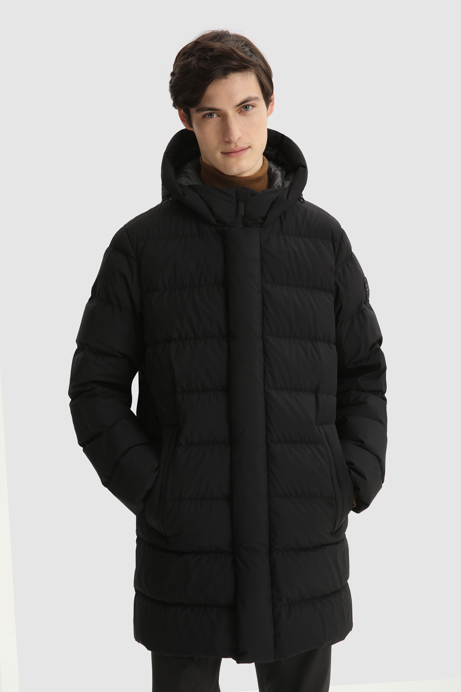 Men's GORE-TEX Infinium High-Tech Quilted Long Jacket Black | Woolrich USA