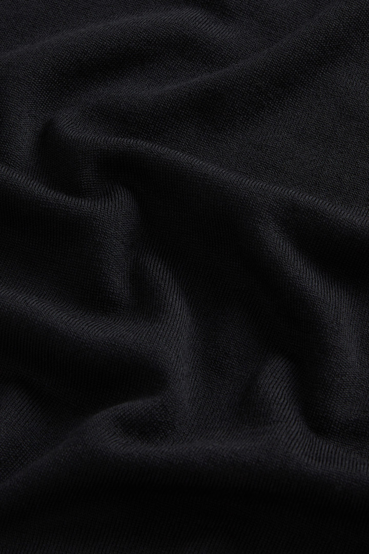 Maglione girocollo in pura lana vergine Merino Nero photo 8 | Woolrich