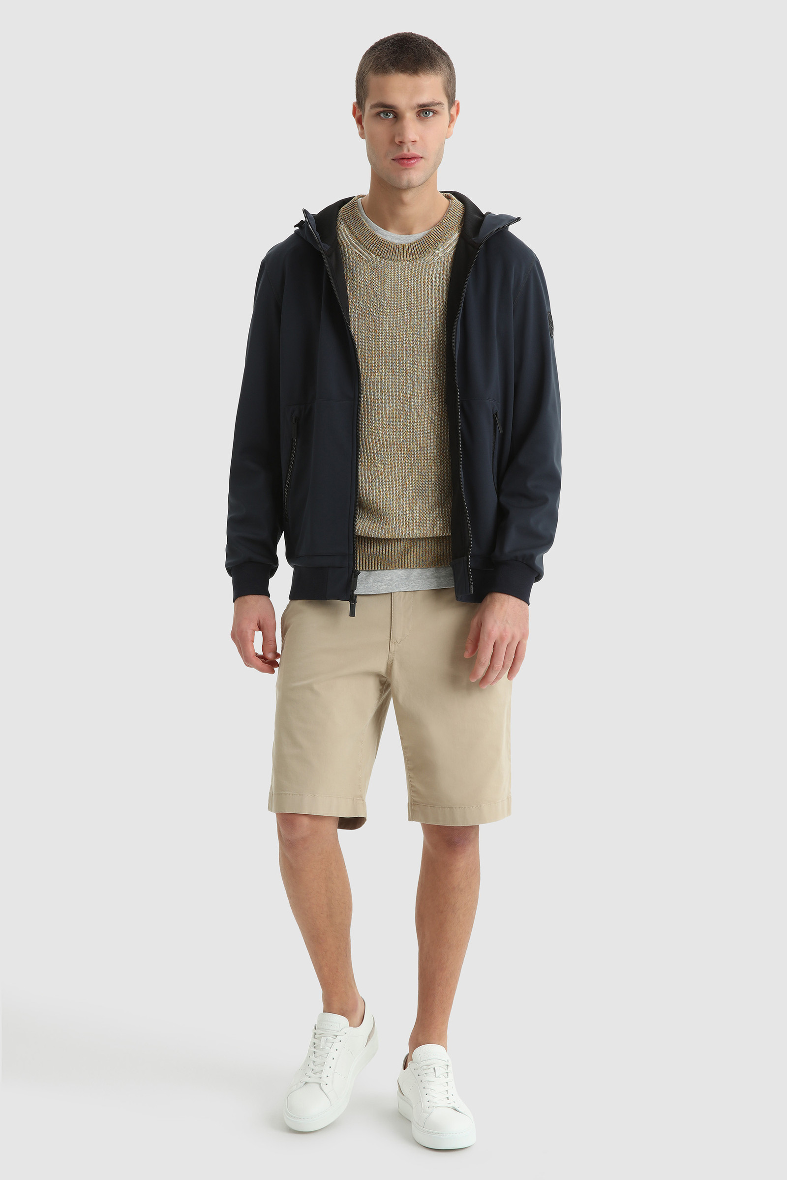 Short chino teint en pièce beige photo 2 | Woolrich