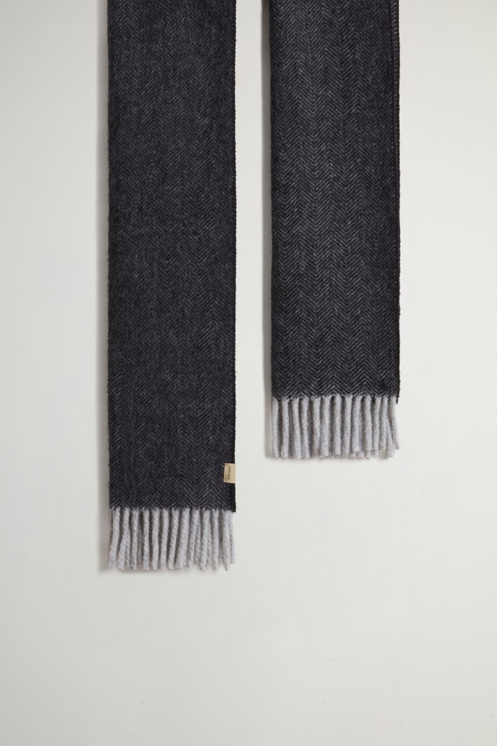 Scarf in Pure Wool with Checked Pattern Gray photo 2 | Woolrich
