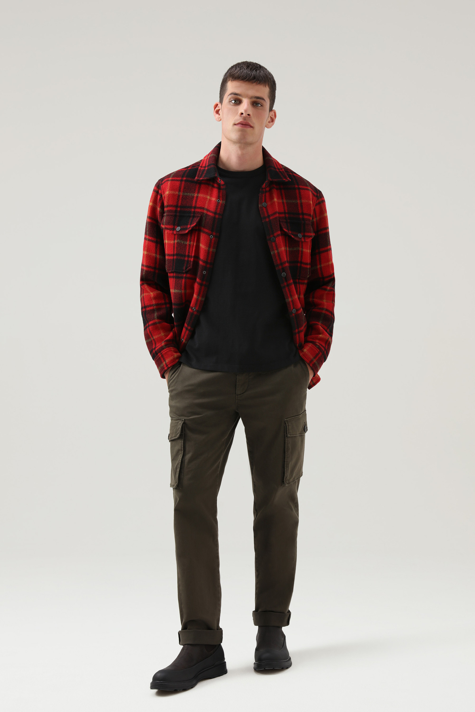 T-shirt in cotone a maniche lunghe con logo nero photo 2 | Woolrich