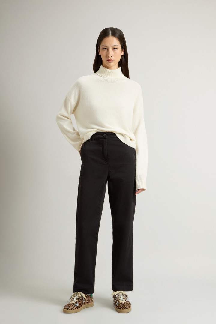 Garment-Dyed Organic Cotton Pants Black photo 1 | Woolrich