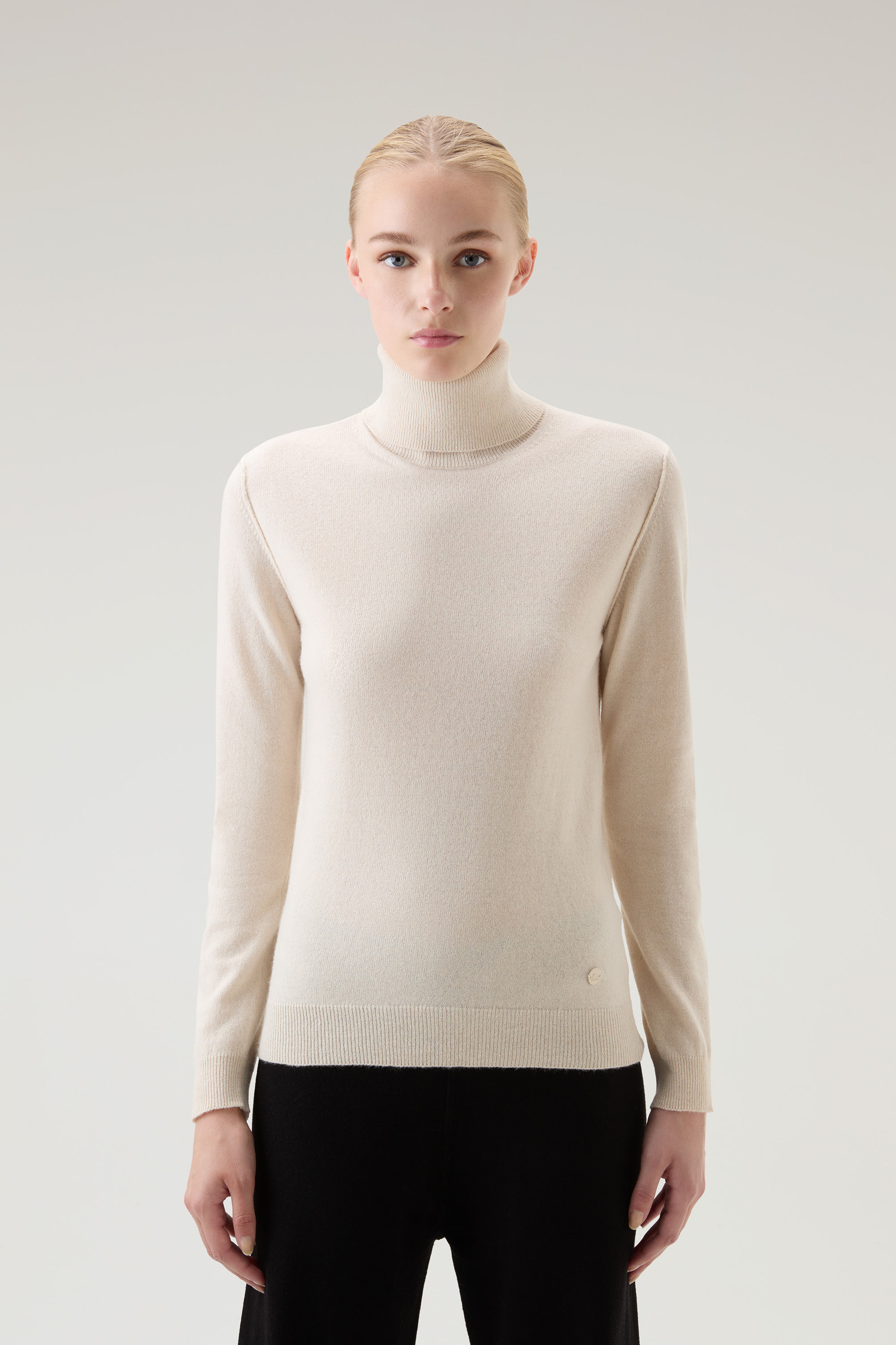 Women's Turtleneck Sweater in Wool Blend White | Woolrich USA