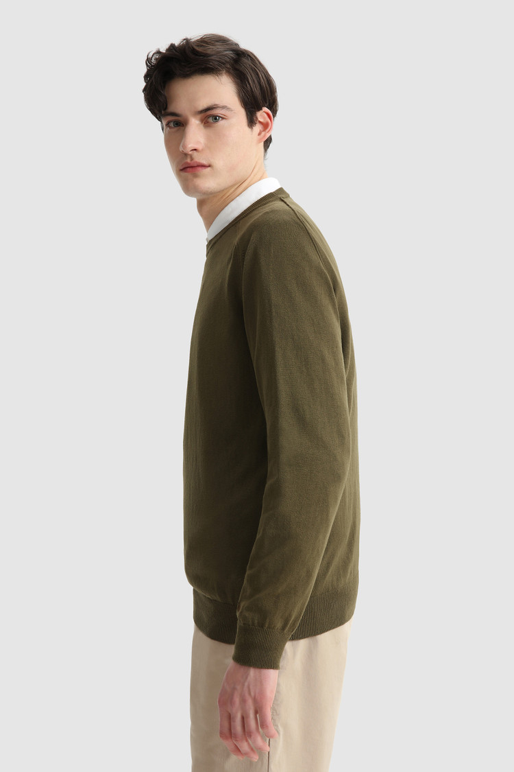 Maglia girocollo in cotone misto lino tinto in capo