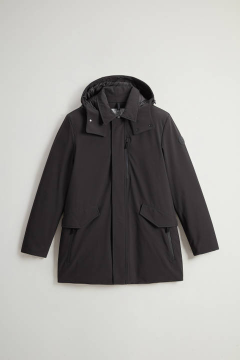 Barrow Mac Coat in Tech Softshell Black photo 2 | Woolrich