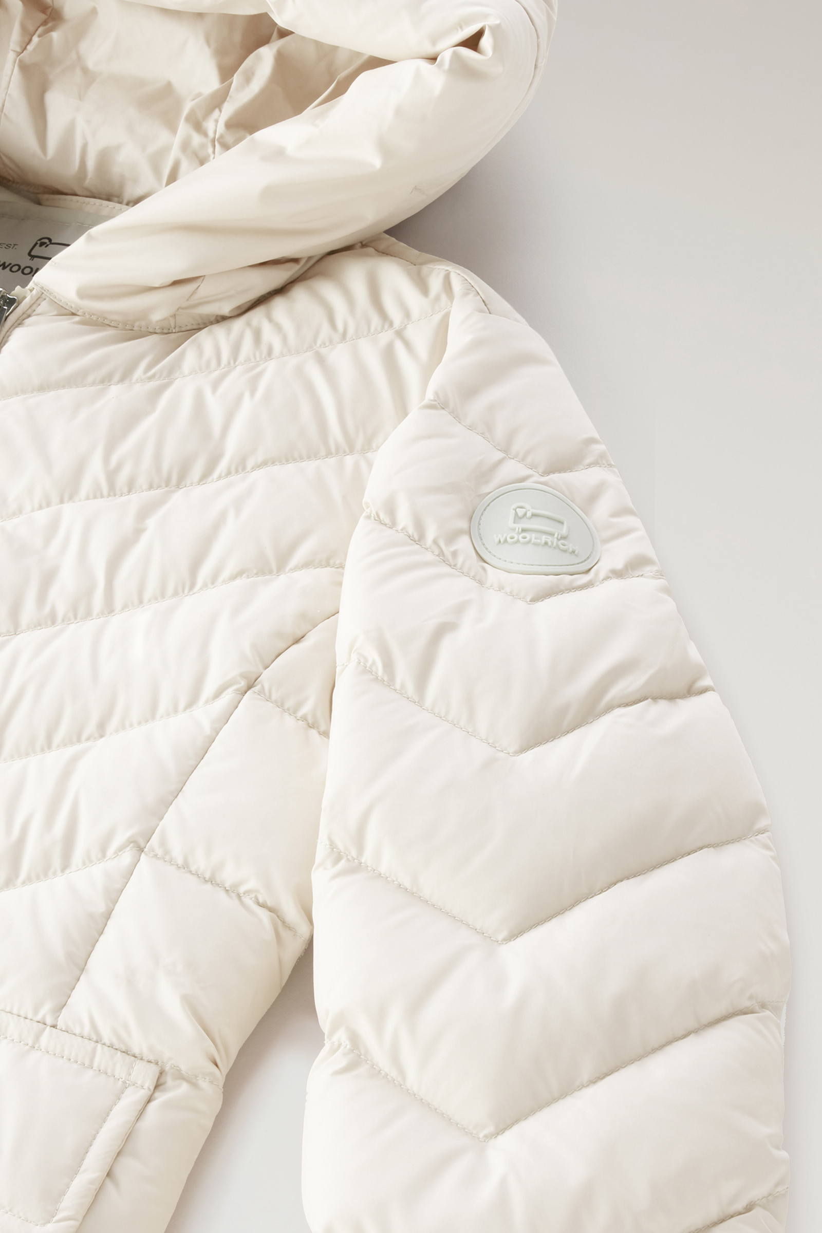 Piumino Sundance da bambina con cappuccio bianco photo 4 | Woolrich