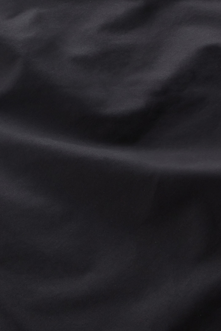 Vestido camisero midi de popelina de puro algodón Negro photo 8 | Woolrich