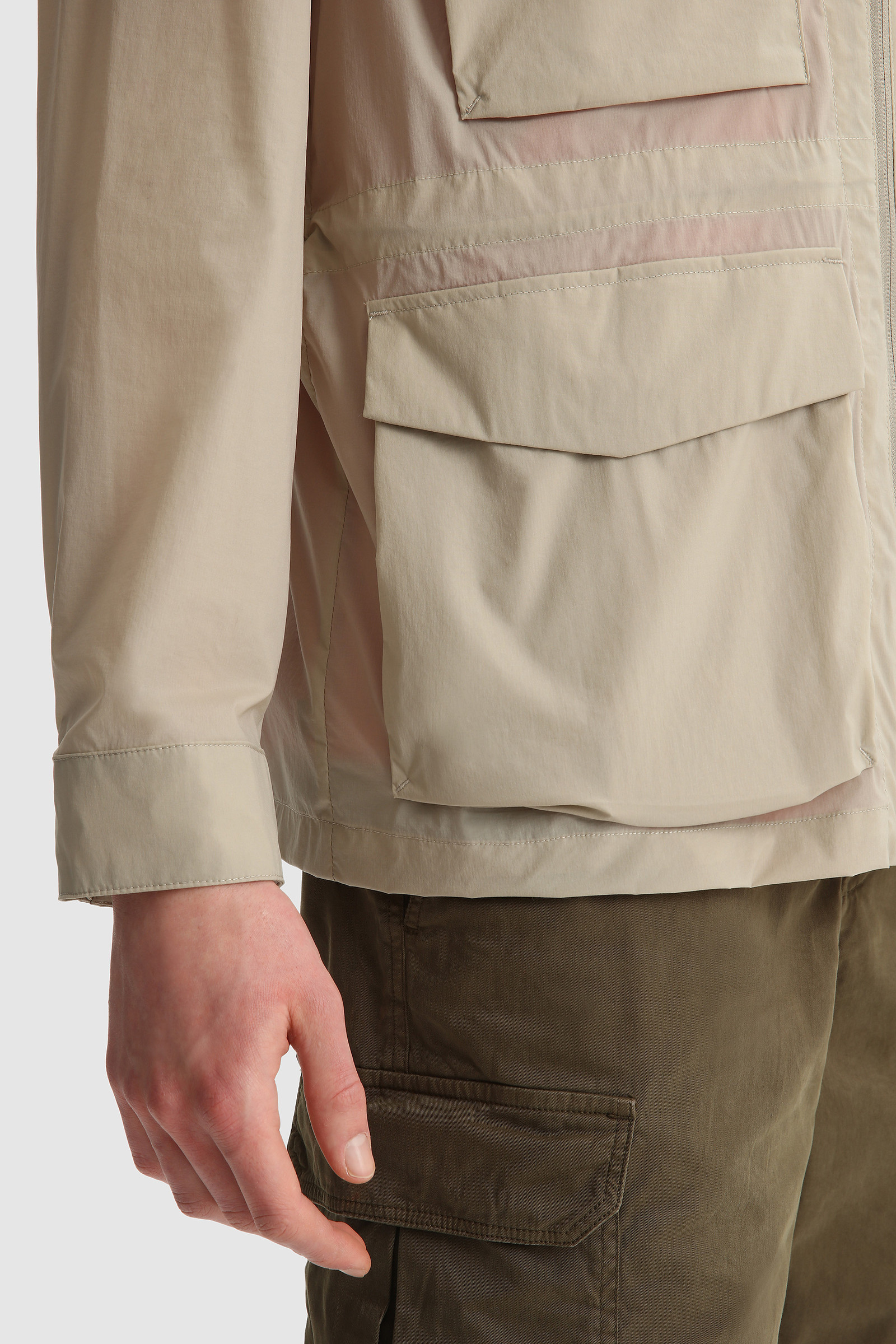 Ultralight Mountain Ripstop Windbreaker Brown photo 7 | Woolrich