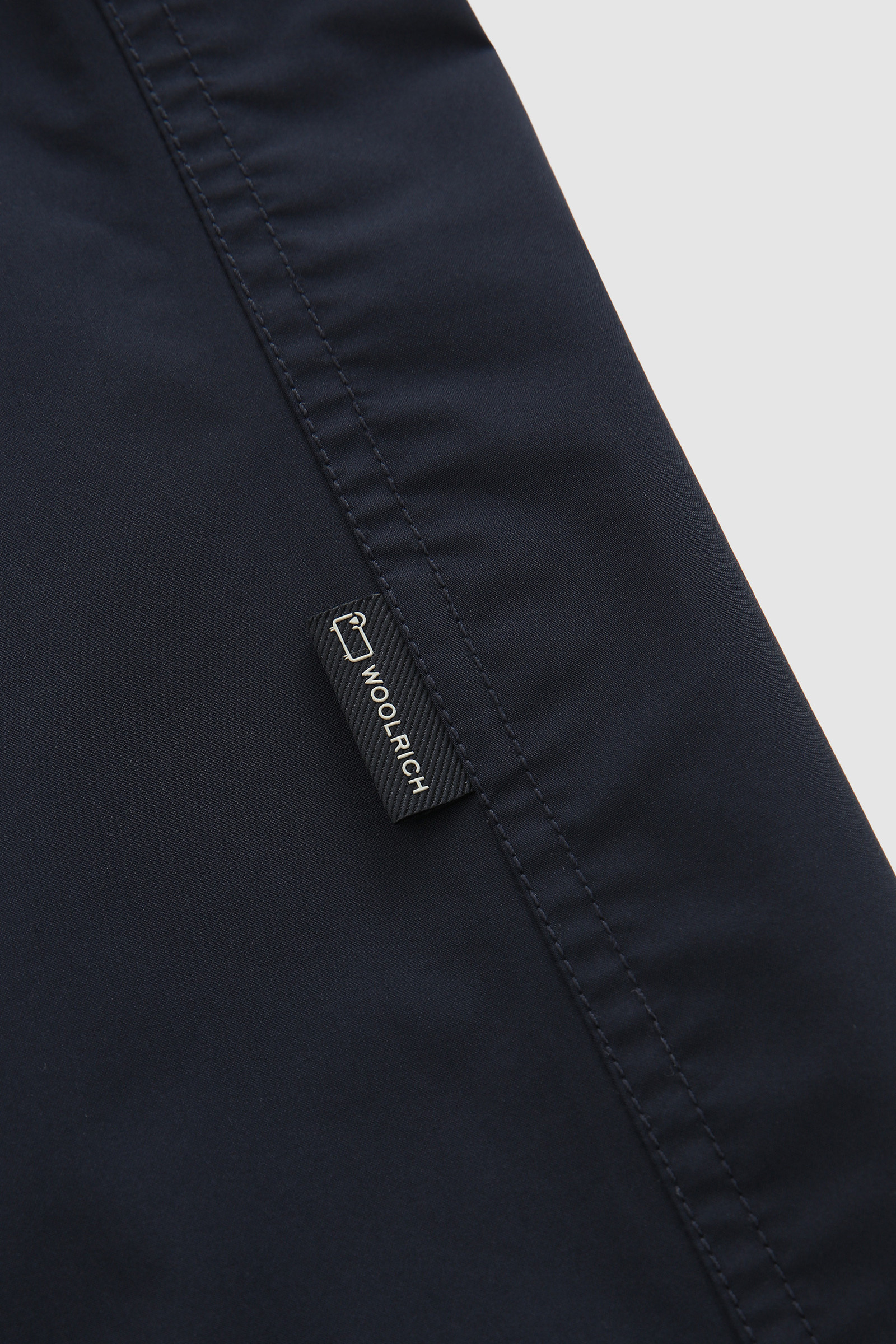 GORE-TEX ultralight high-tech waterproof coat Blue photo 10 | Woolrich