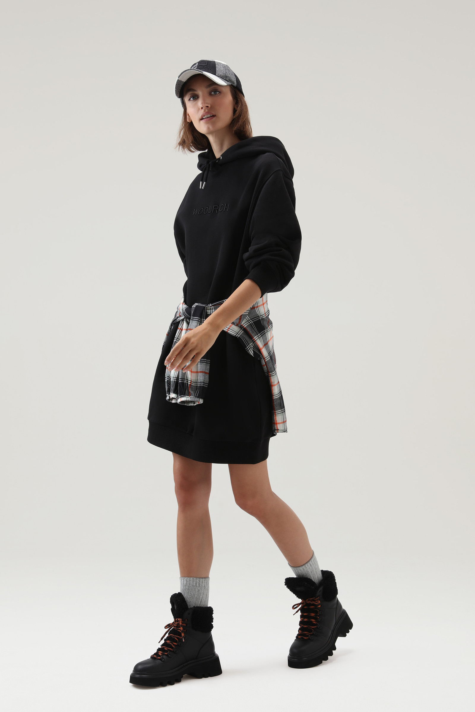 Lange jurk van katoenfleece met capuchon zwart photo 2 | Woolrich