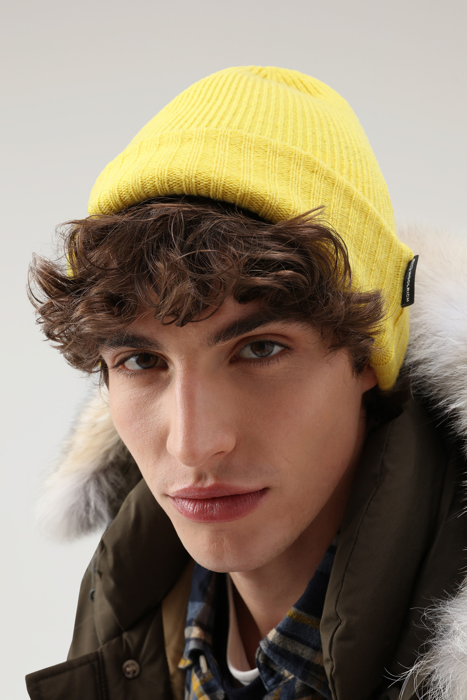 Berretto unisex in cashmere misto lana giallo photo 3 | Woolrich